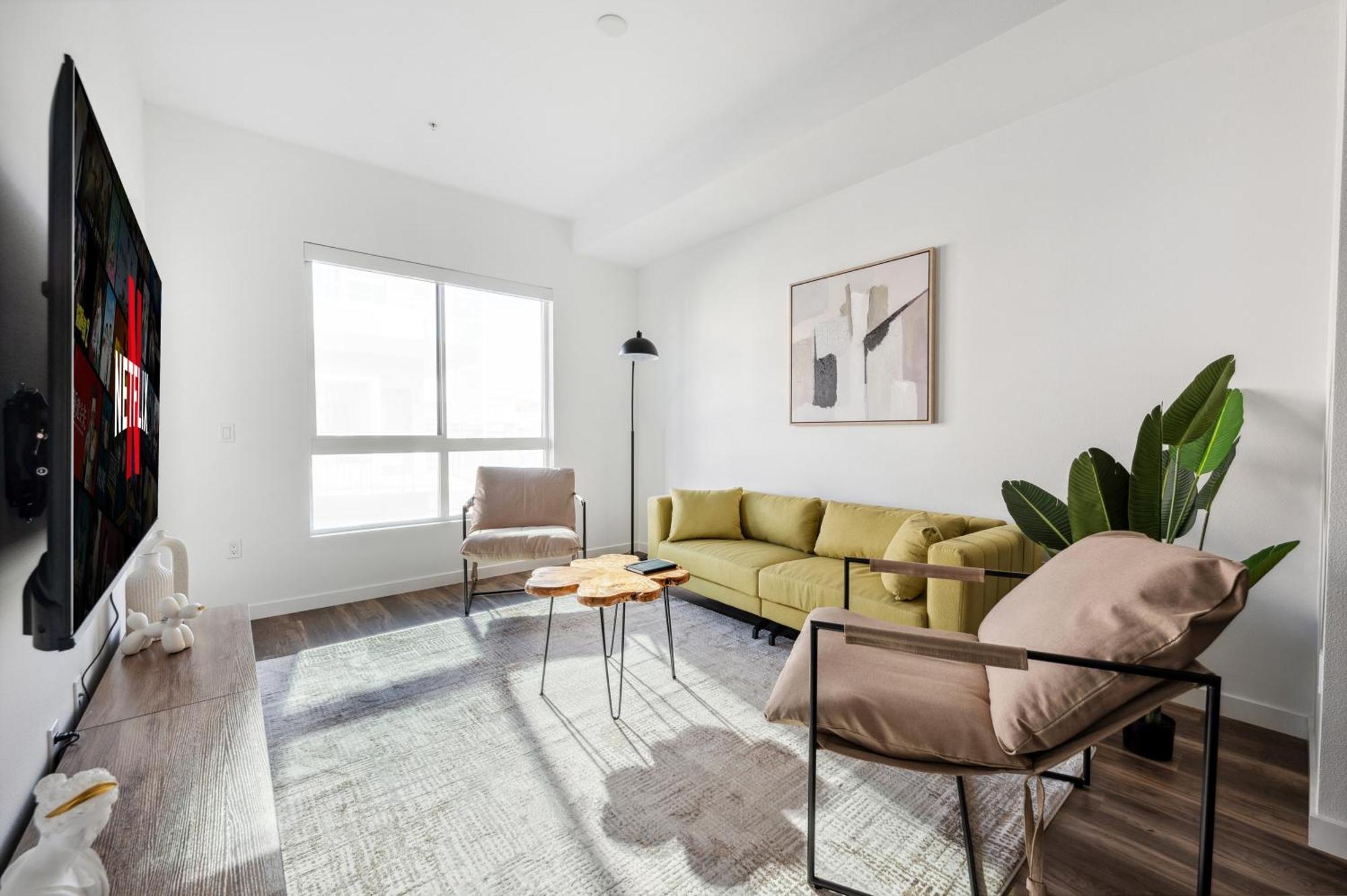 Spacious 1bdr Near Walk Of Fame With Luxury Amenities * Los Angeles