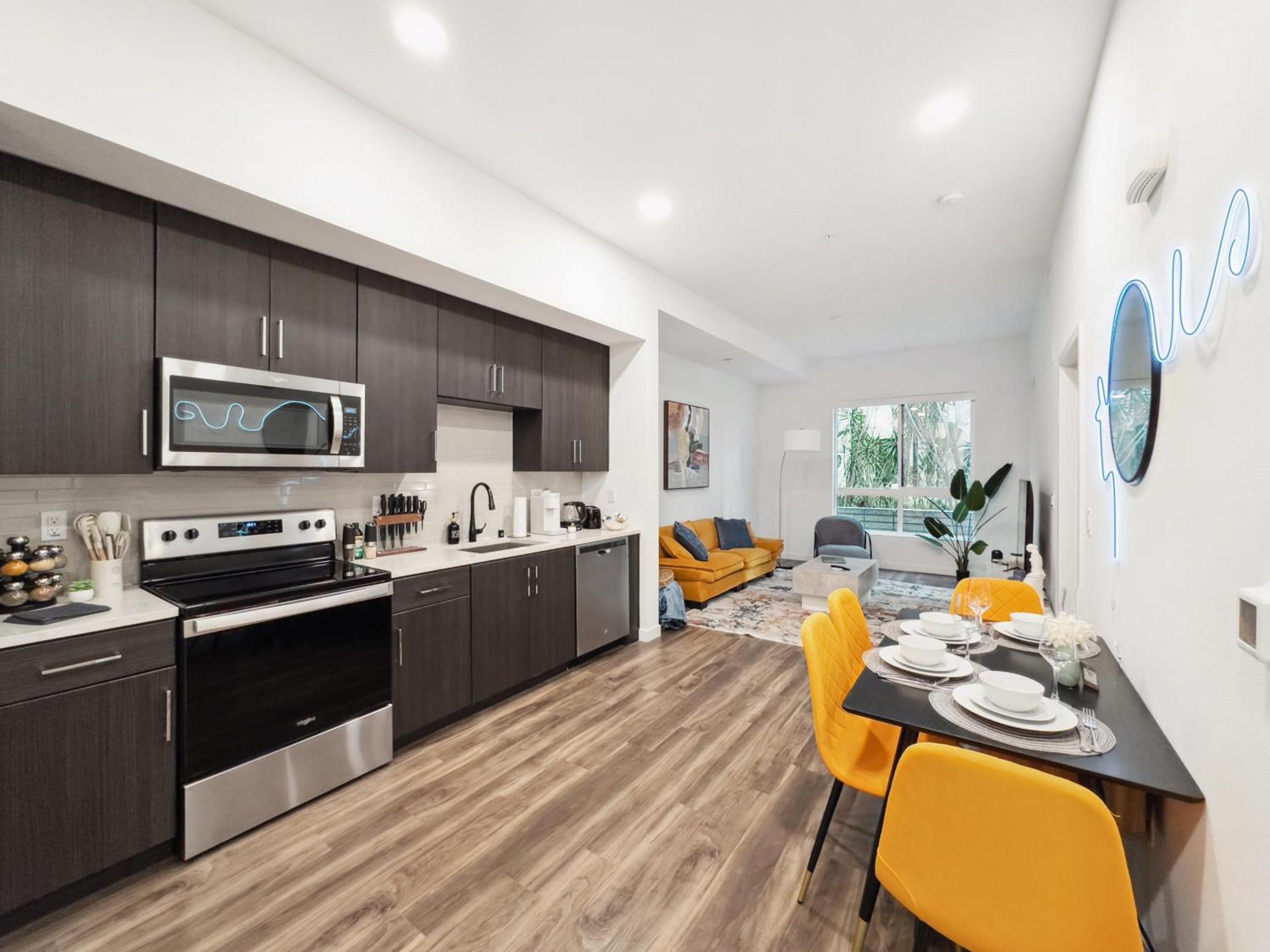 Apartment Spacious 1bdr Near Walk Of Fame With Luxury Amenities